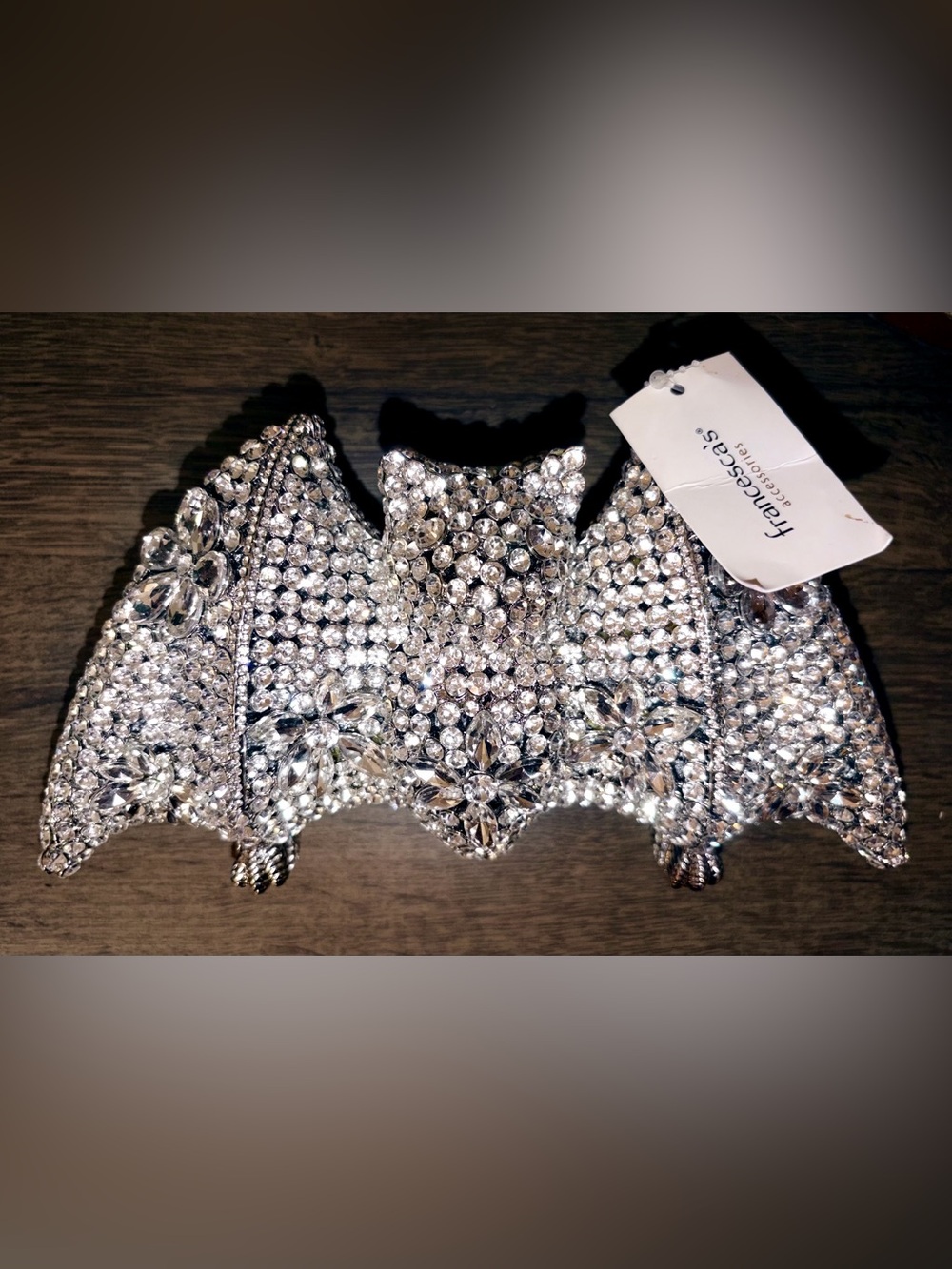 NWT Francesca's Halloween Bat 🦇 rhinestone Crystal-Embellished clutch bag